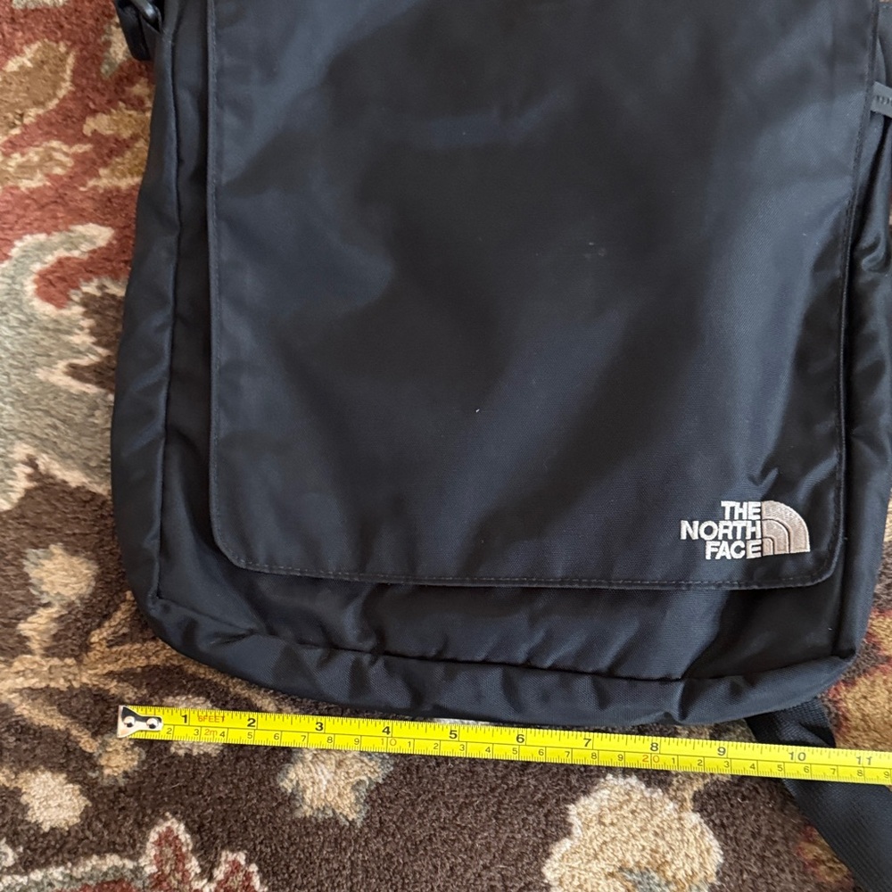 The North Face Black Crossbody Bag - Picture 4 of 6